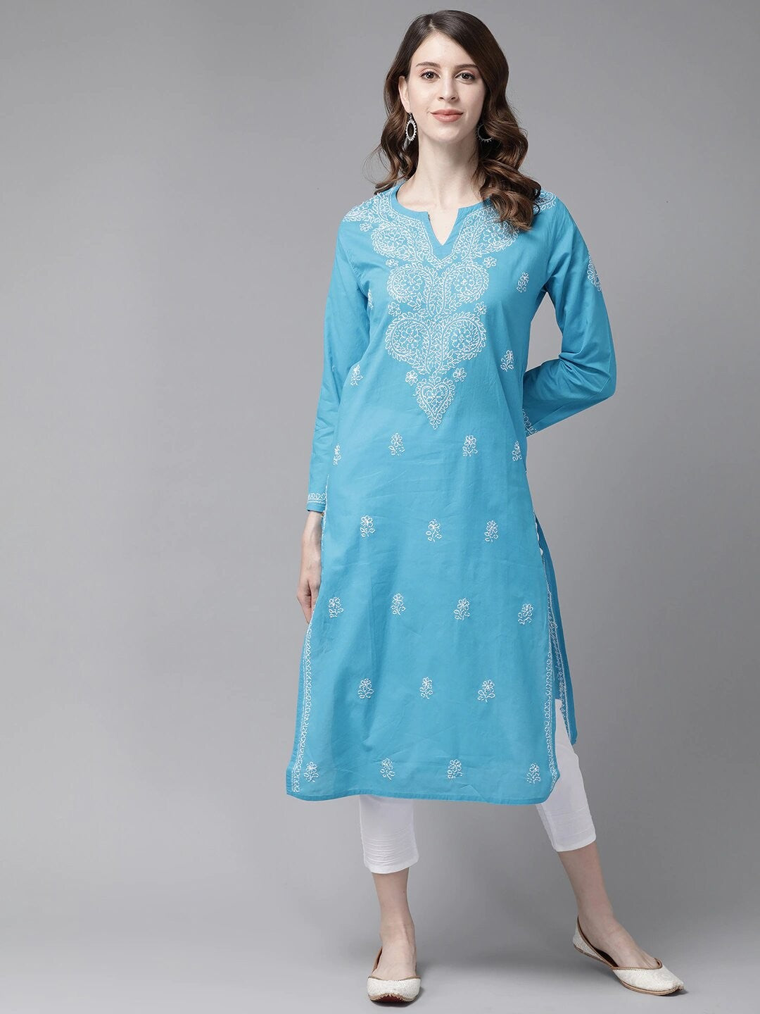Ada Hand Embroidered Blue/White Cotton Lucknowi Chikankari Kurta Set A811190
