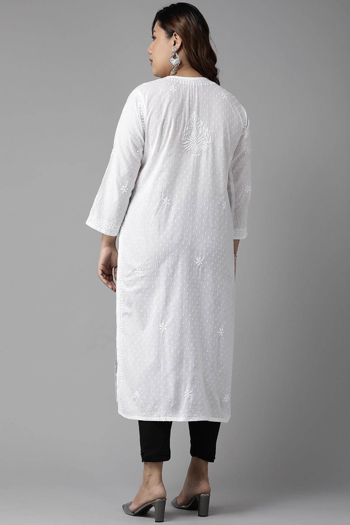Ada Hand Embroidered White Cotton Lucknow Chikankari Straight Kurta A411323