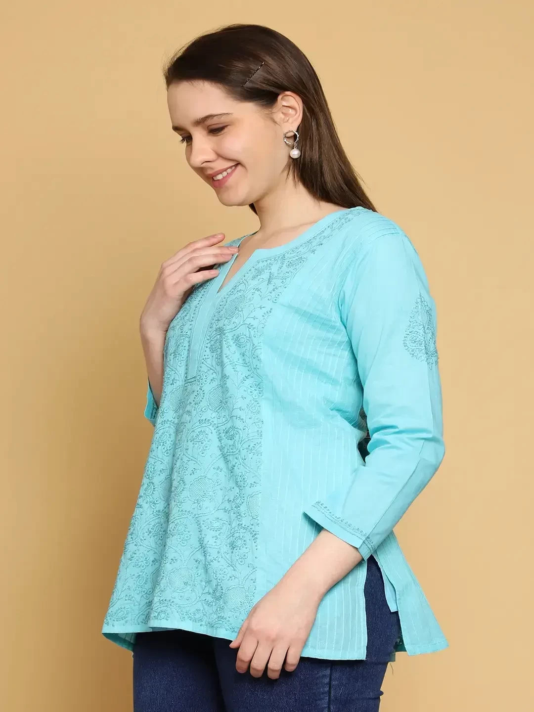 Ada Hand Embroidered Sea Green Cotton Lucknowi Chikankari Straight Kurti A911310
