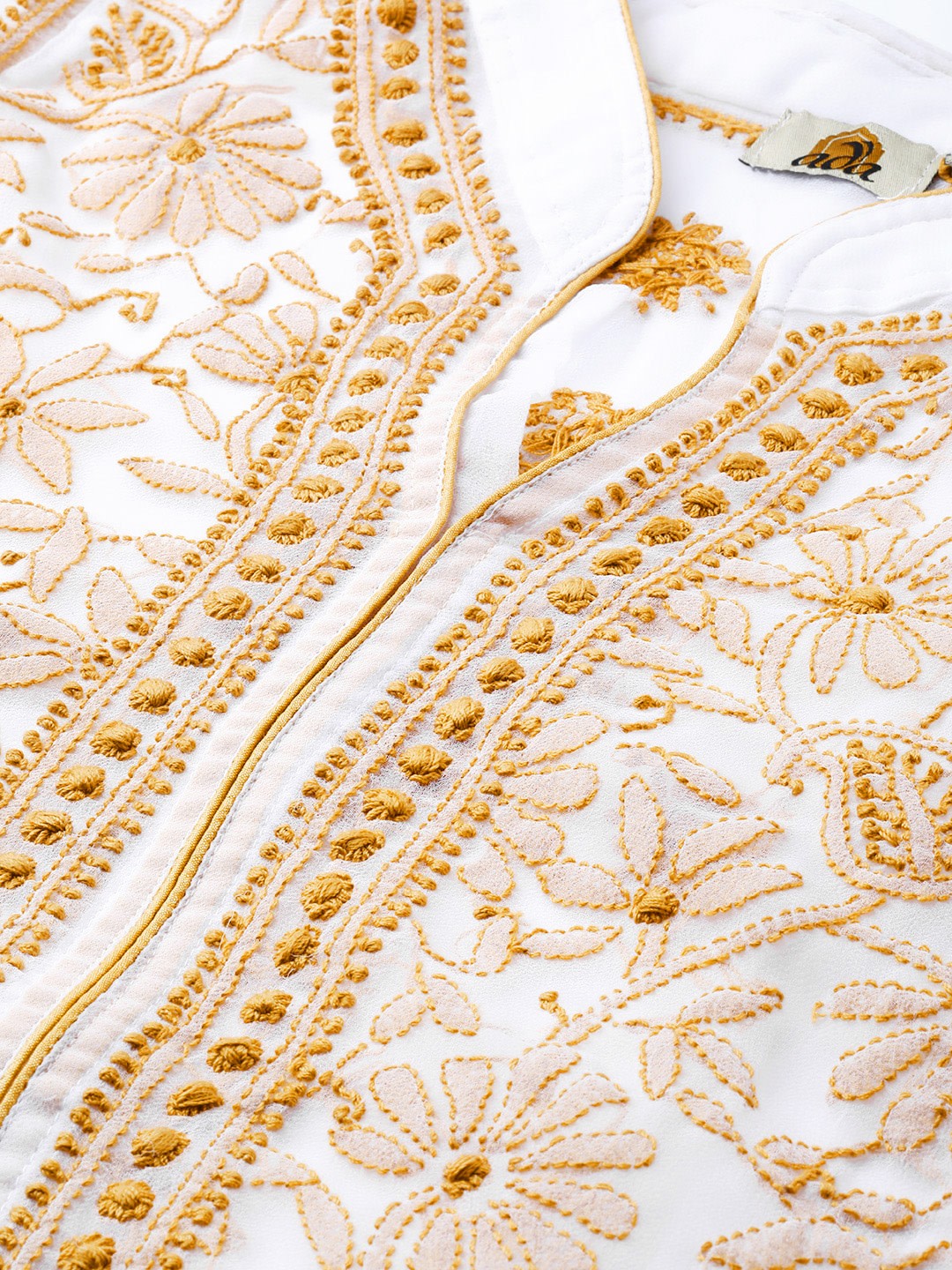 Ada Hand Embroidered White Faux Georgette Lucknowi Chikan Straight Kurta with Slip– A100409