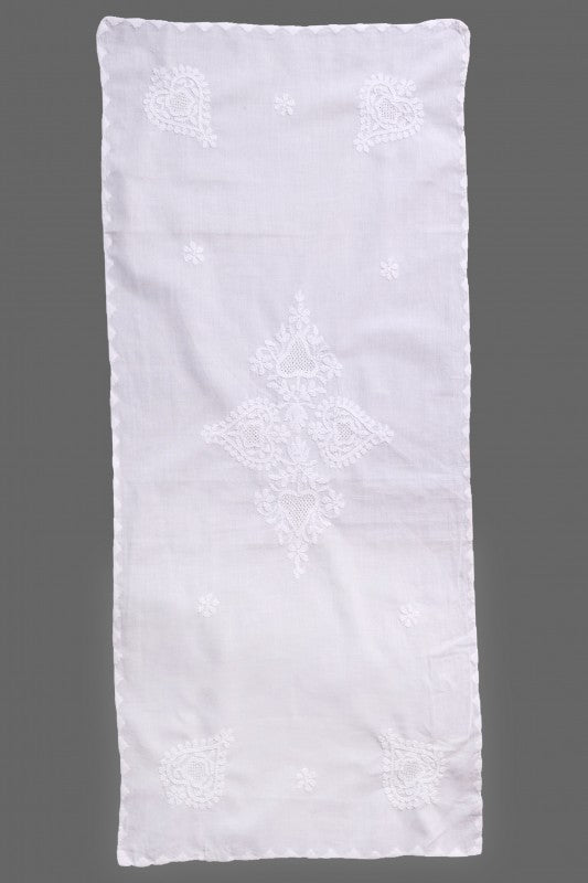 Ada Hand Embroidered White Cotton Lucknowi Chikankari Dining Table Runner Set A171621