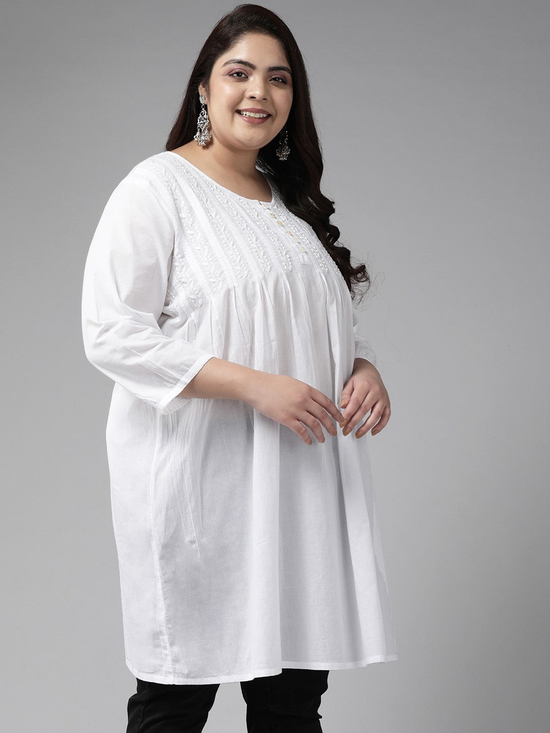 Ada Hand Embroidered White Cotton Lucknowi Chikankari Straight Kurti A390224