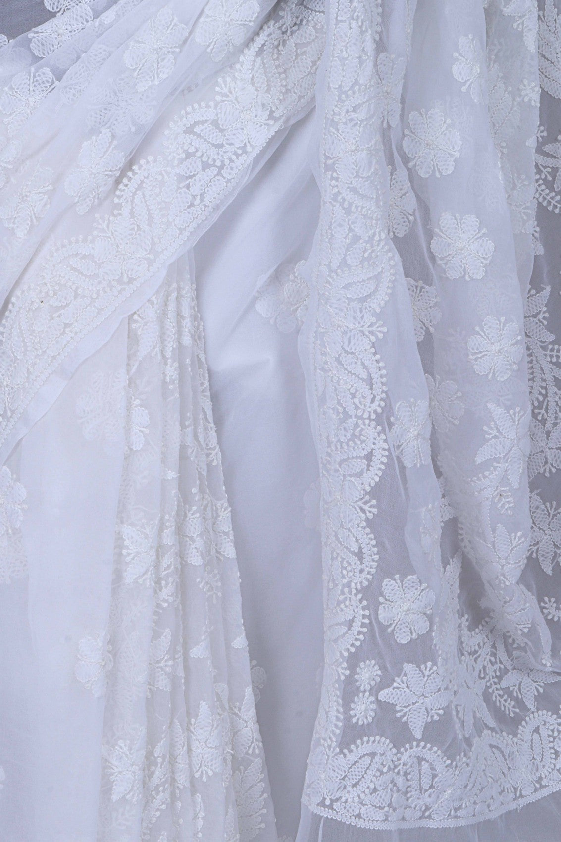 Ada Hand Embroidered White Georgette Lucknowi Chikankari Saree With Blouse A621568