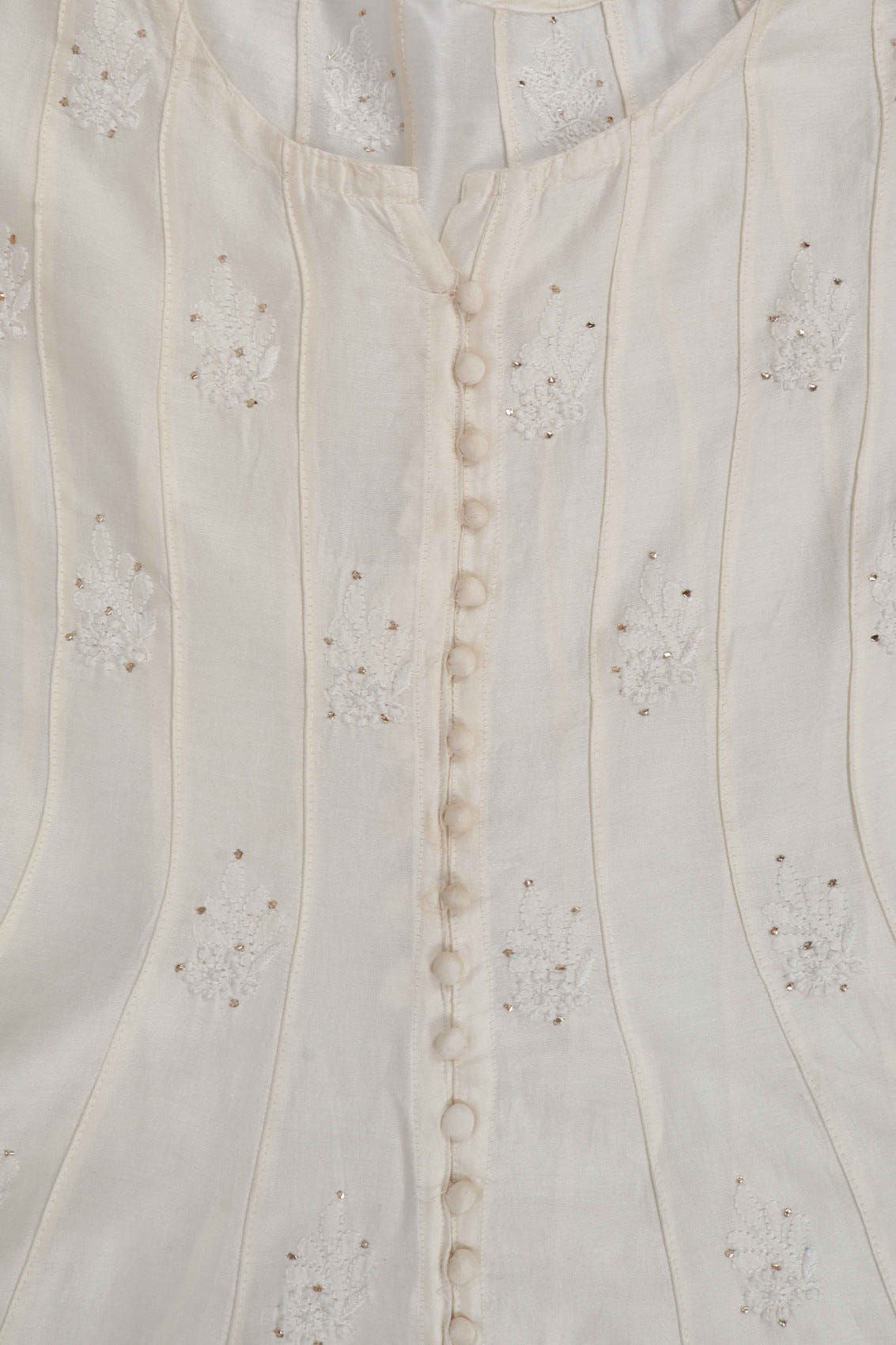 Ada Hand Embroidered Cream Chanderi Lucknowi Chikankari Semi-Stitched Anarkali Kurta Piece With Muqaish Work A623446