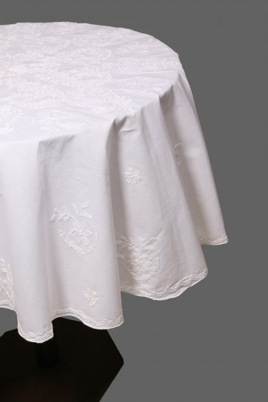 Ada Hand Embroidered White Cotton Lucknowi Chikankari Table Cover A478300