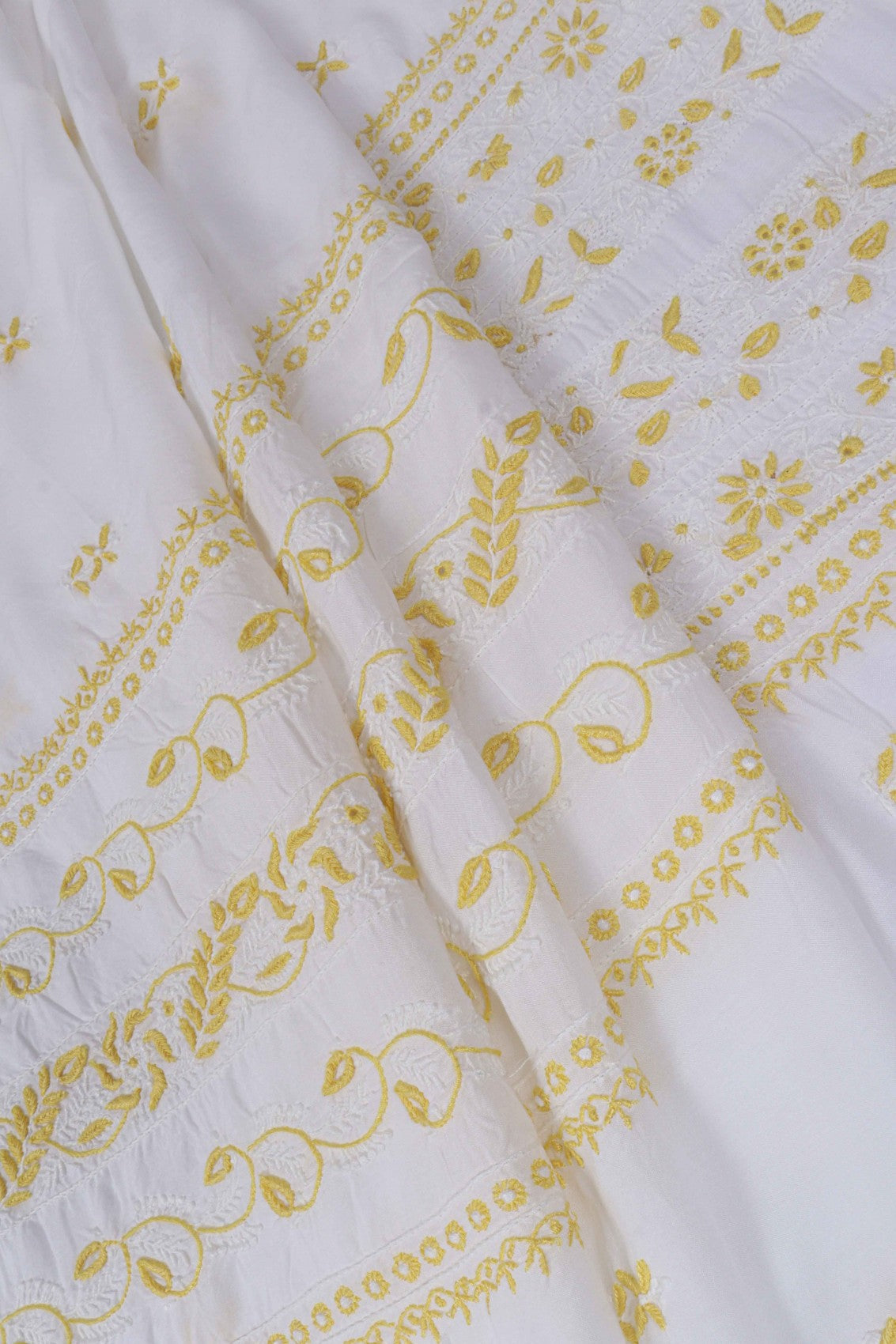 Ada Hand Embroidered White Muslin Lucknowi Chikankari Unstitched Suit Piece 01A68487