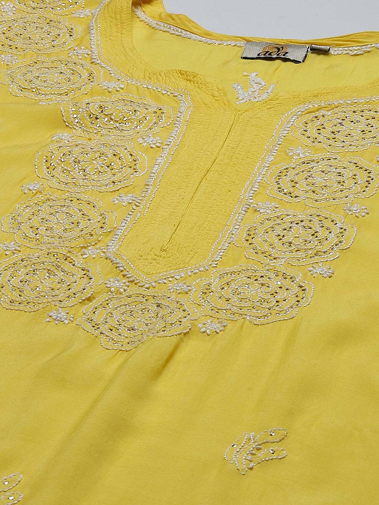 Ada Hand Embroidered Lime Green Muslin Lucknowi Chikankari Straight Kurta With Muqaish Work A411301