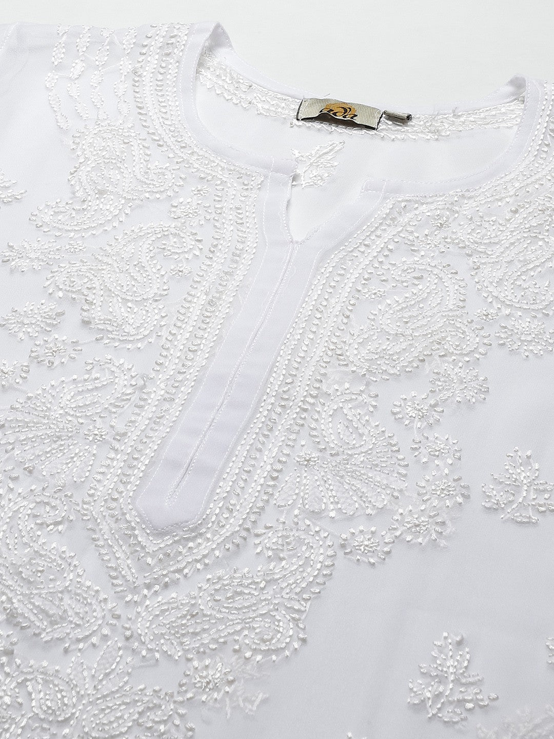 Ada Hand Embroidered White Georgette Lucknowi Chikankari Kurta Set with Slip A811206