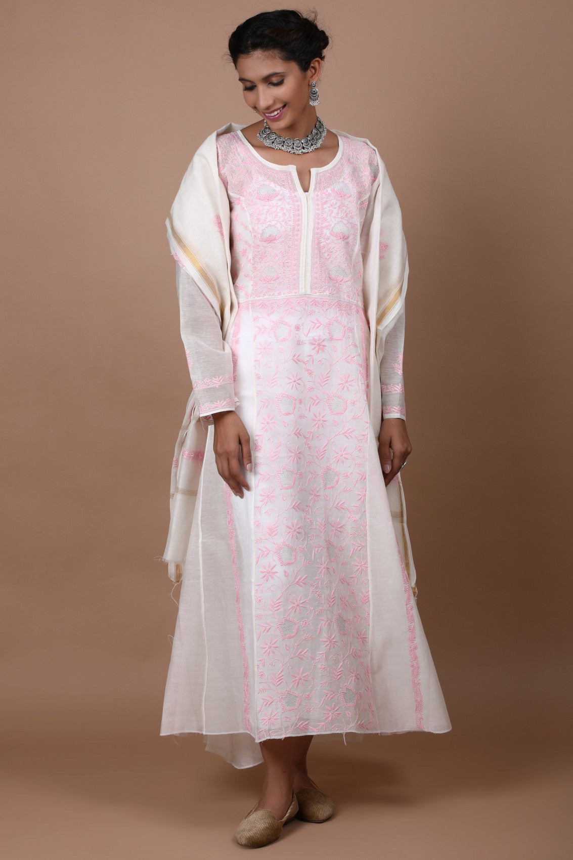 Ada Hand Embroidered Cream Chanderi Lucknowi Chikankari Semi-Stitched Anarkali Kurta Dupatta Set With Zari Work 01A268032