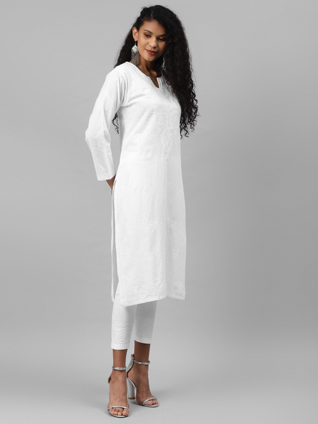 Ada Hand Embroidered White Cotton Lucknowi Chikankari Kurta Set A811199