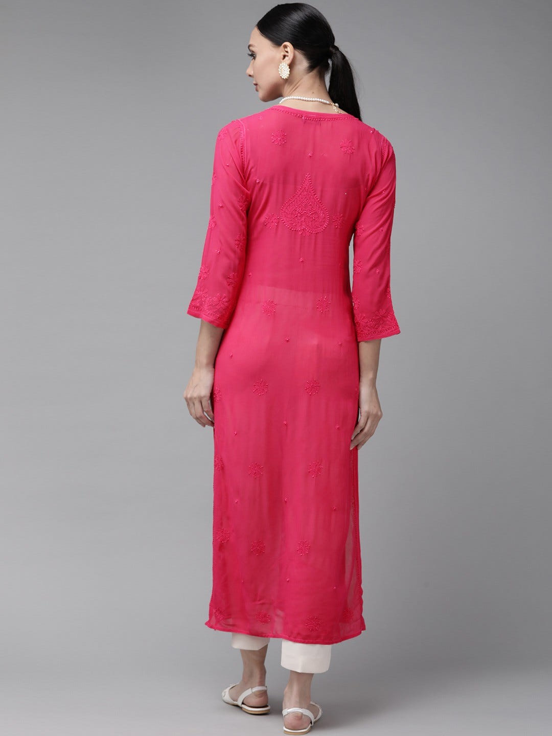 Ada Hand Embroidered Magenta Georgette Lucknowi Chikankari Straight Kurta A411335