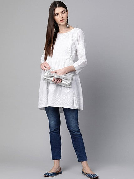 Ada Hand Embroidered White Cotton Lucknowi Chikankari Kurti A100427