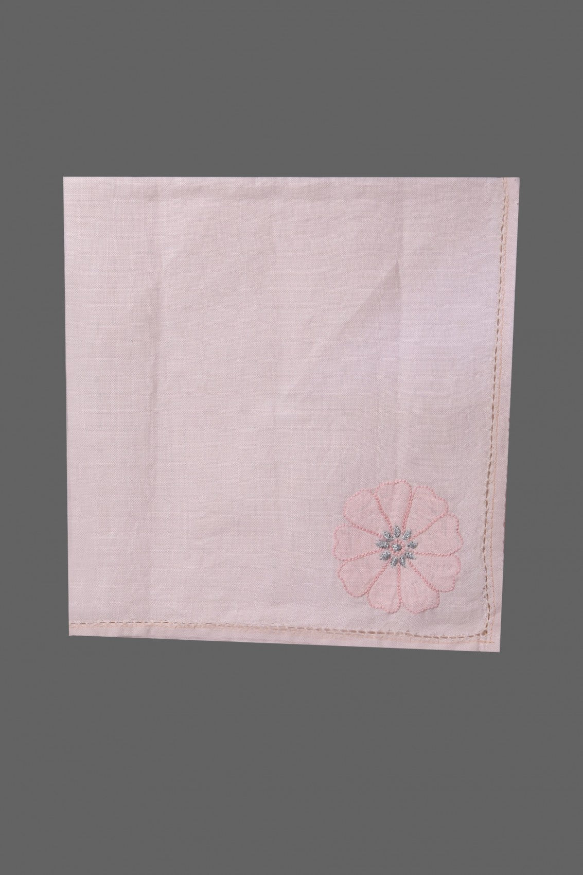 Ada Hand Embroidered Light Pink Cotton Lucknowi Chikankari Napkin Set With Zari Work 01A101910