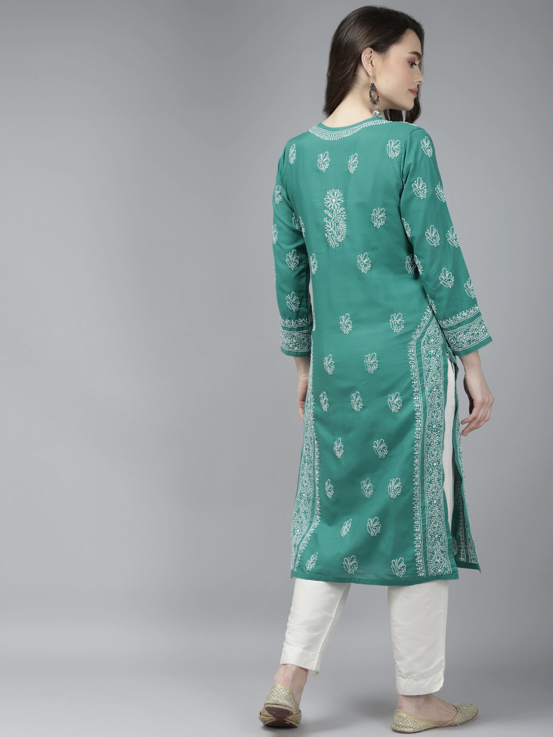 Ada Hand Embroidered Dark Green Cotton Lucknow Chikankari Kurta A411368
