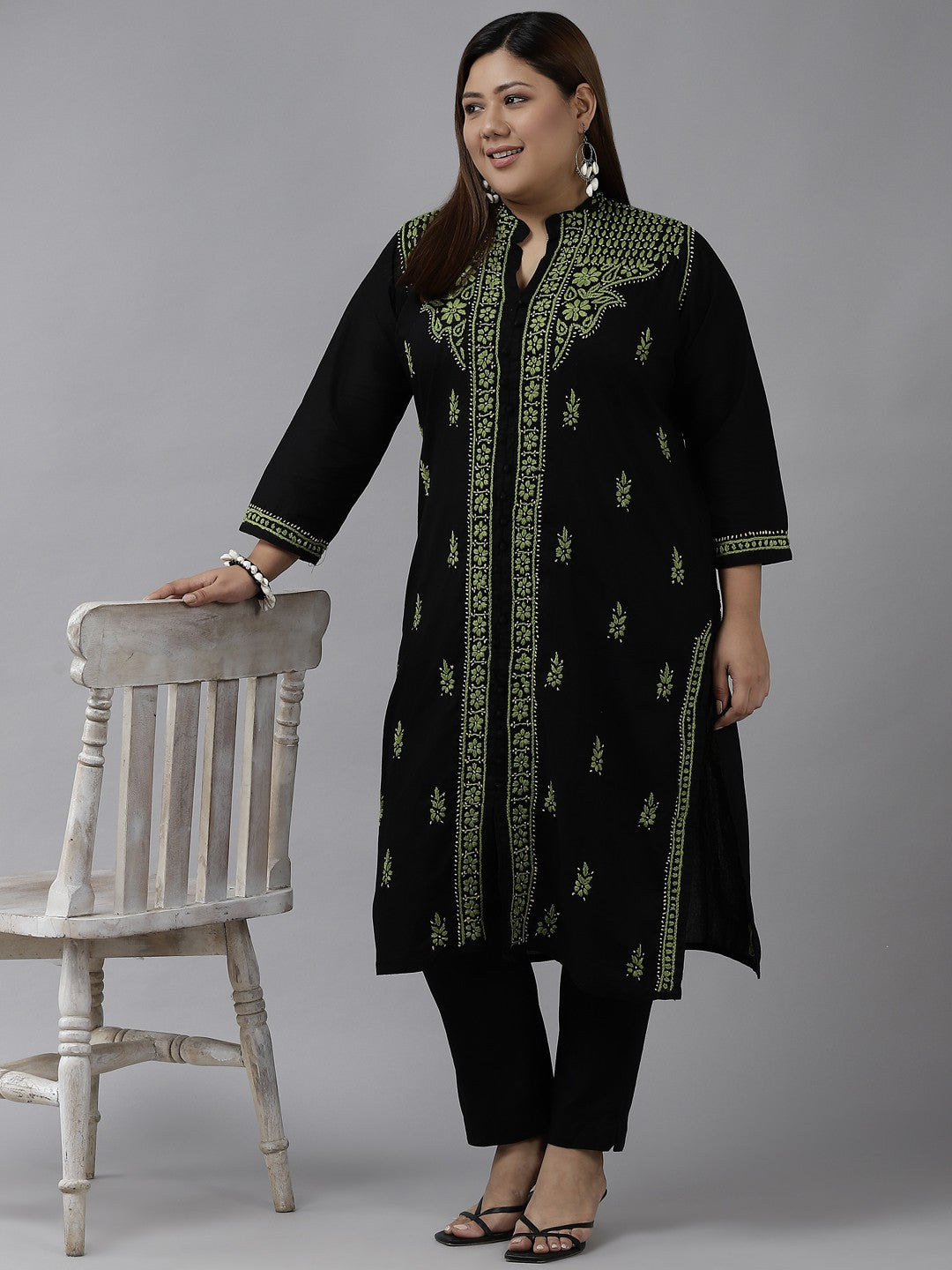 Ada Hand Embroidered Black Cotton Lucknowi Chikan Straight Kurta A444739