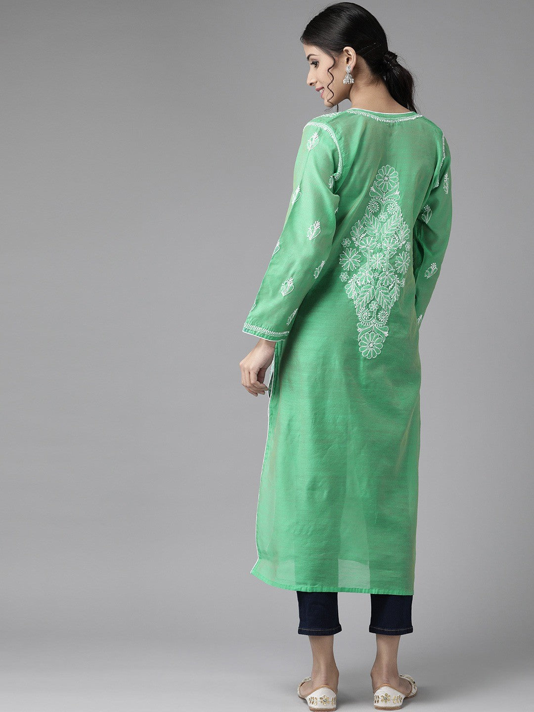 Ada Hand Embroidered Green Chanderi Lucknow Chikankari Straight Kurta A411176