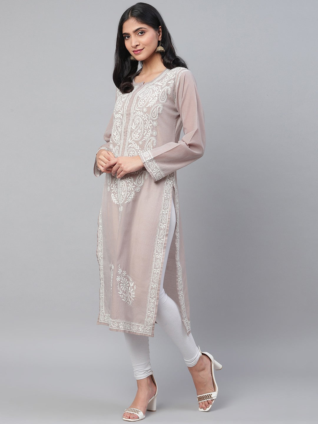 Ada Hand Embroidered Grey Chanderi Lucknowi Chikan Straight Kurta A100596