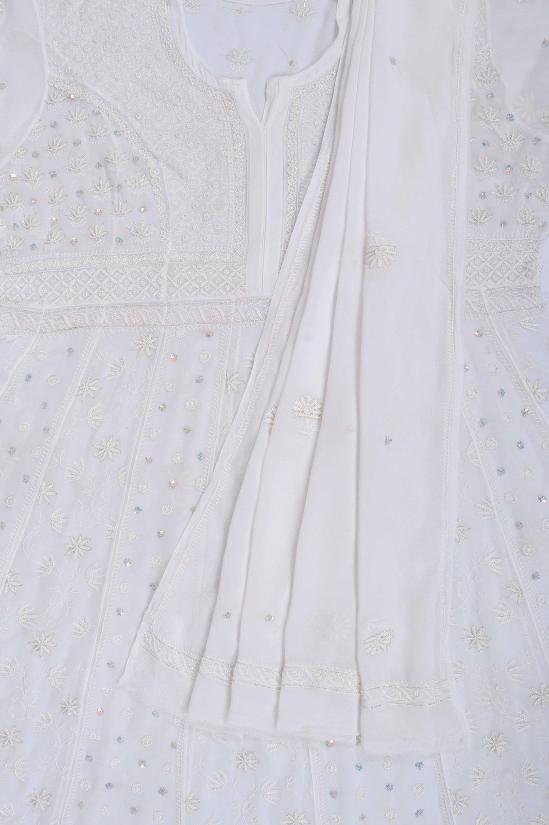 Ada Hand Embroidered White Georgette Lucknowi Chikankari Semi-Stitched Anarkali Kurta Dupatta Set With Pearl Work 01A223203