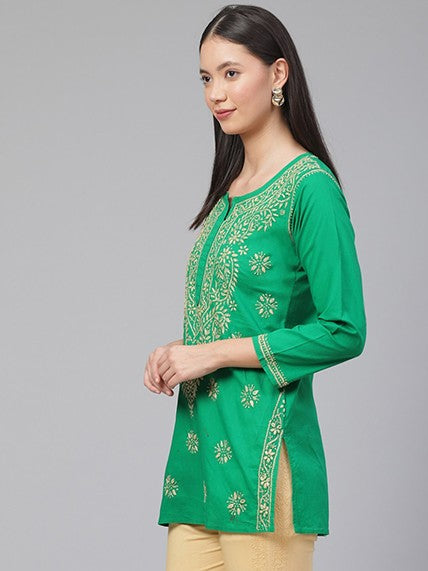 Ada Hand Embroidered Green Cotton Lucknowi Chikankari Straight Kurti A250627
