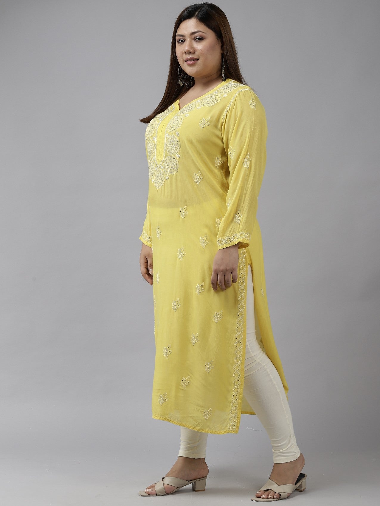 Ada Hand Embroidered Lime Green Muslin Lucknowi Chikankari Straight Kurta With Muqaish Work A411301