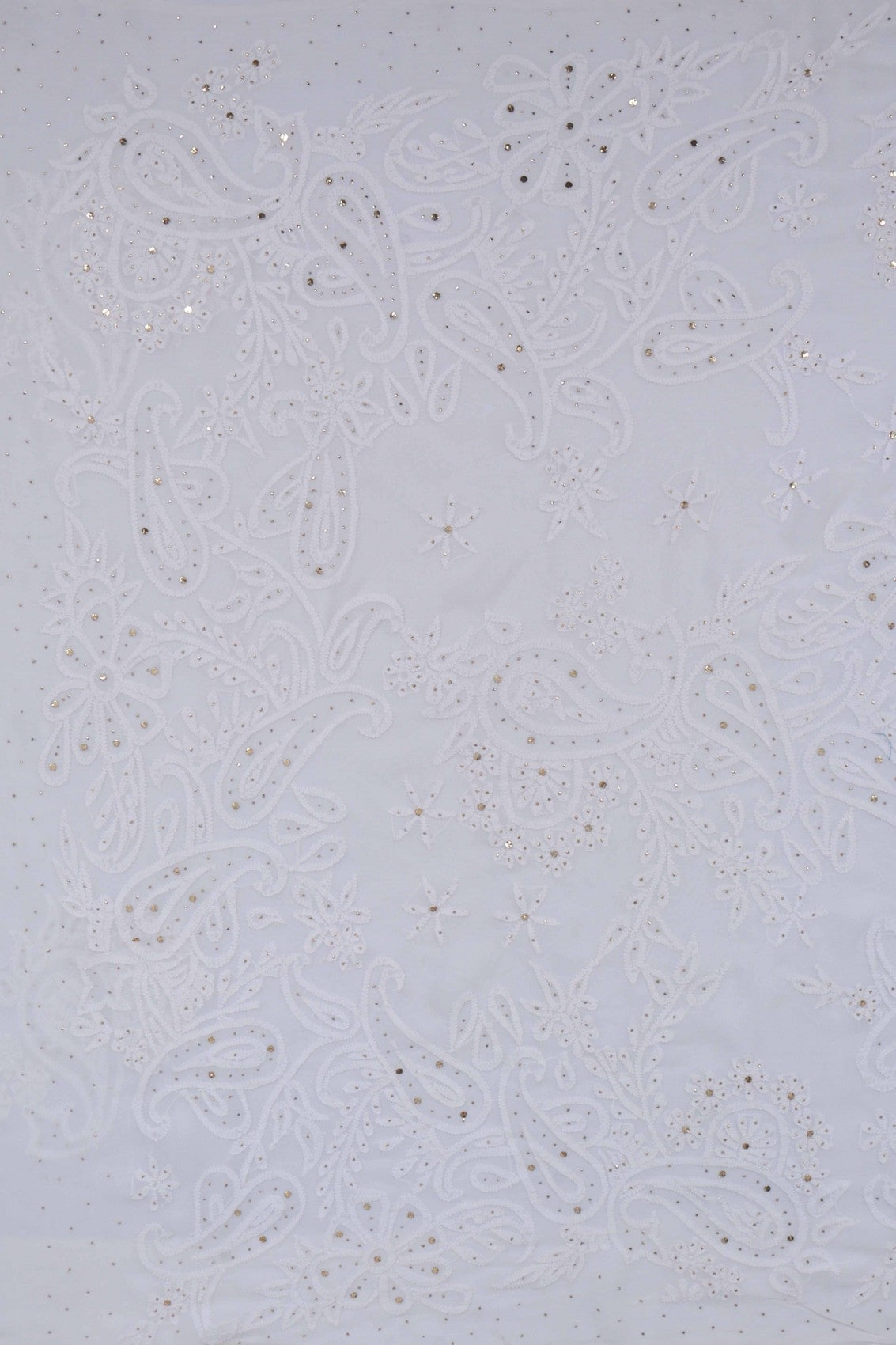 Ada Hand Embroidered White Georgette Lucknowi Chikankari Saree/Blouse With Muqaish Work 01A179414