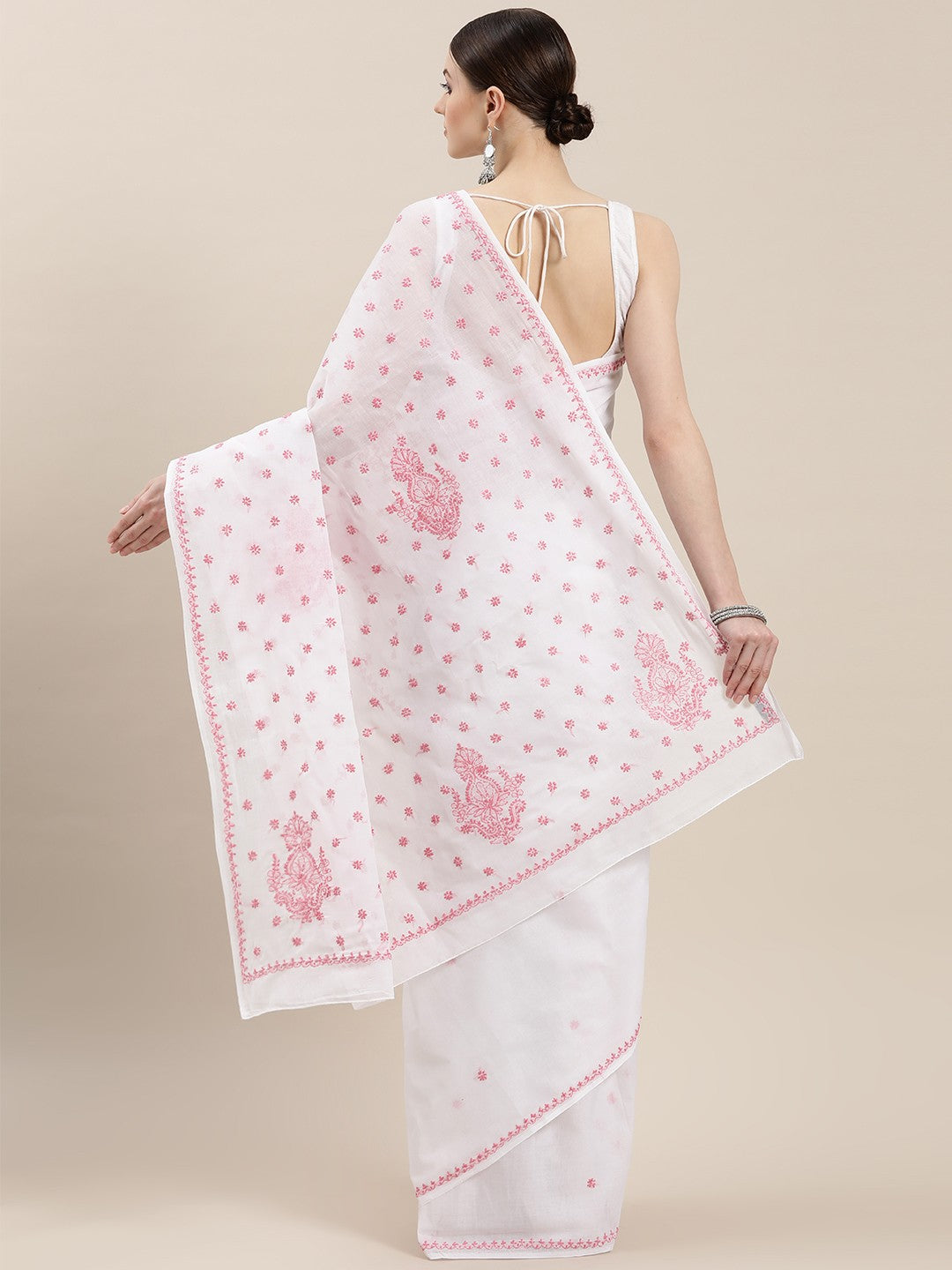 Ada Hand Embroidered White Cotton Lucknow Chikan Saree with Blouse -A100220