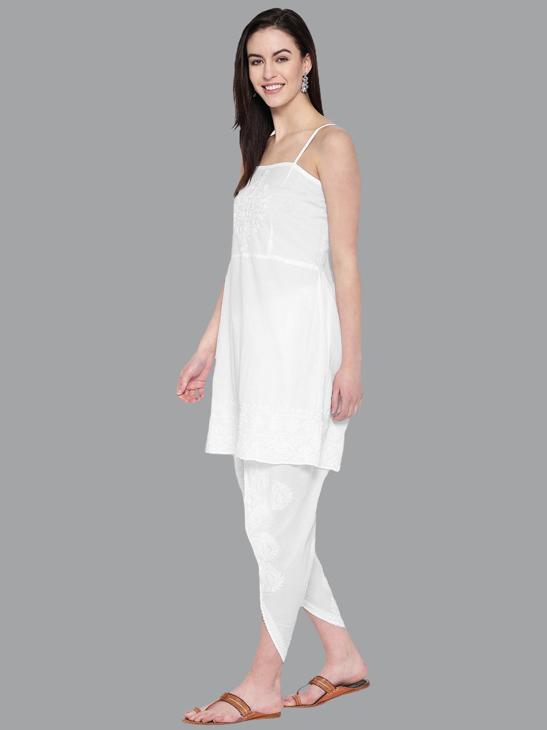 Ada Hand Embroidered White Cotton Lucknowi Chikankari Kurta With Dhoti A100137