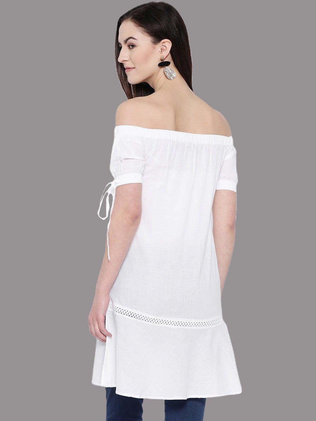 Ada Hand Embroidered White Cotton Lucknowi Chikankari Straight Kurti A100236