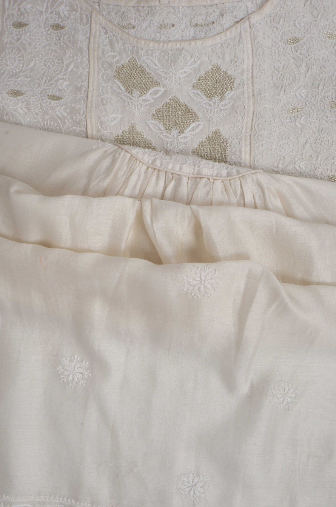 Ada Hand Embroidered Off White Chanderi Lucknowi Chikankari Semi-Stitched Anarkali Kurta Dupatta Set With Zari Work 01A224438