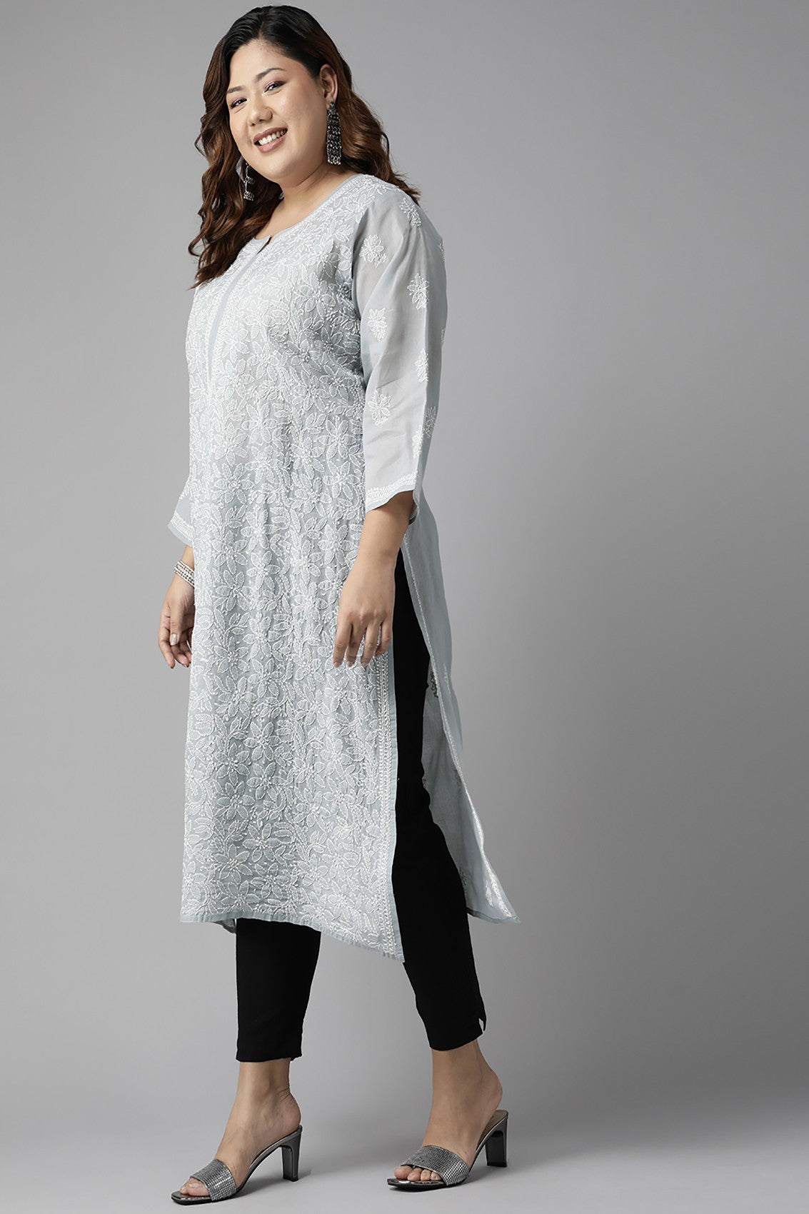 Ada Hand Embroidered Grey Cotton Lucknowi Chikankari Straight Kurta A411386
