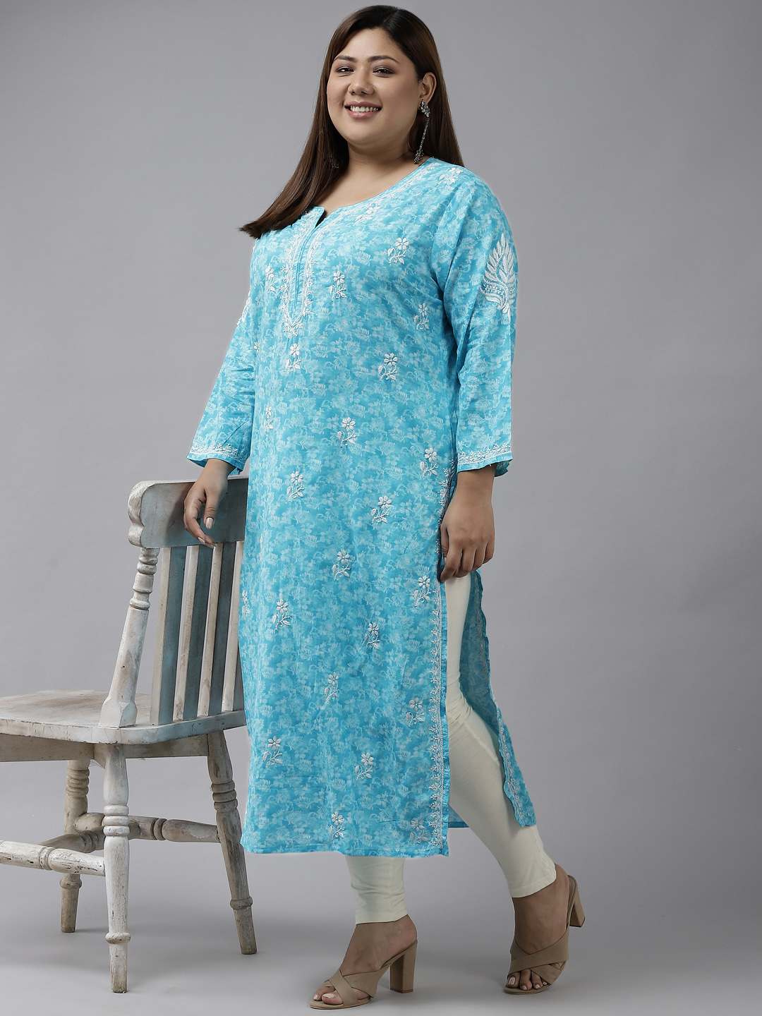 Ada Hand Embroidered Blue Cotton Lucknow Chikankari Kurta A411380