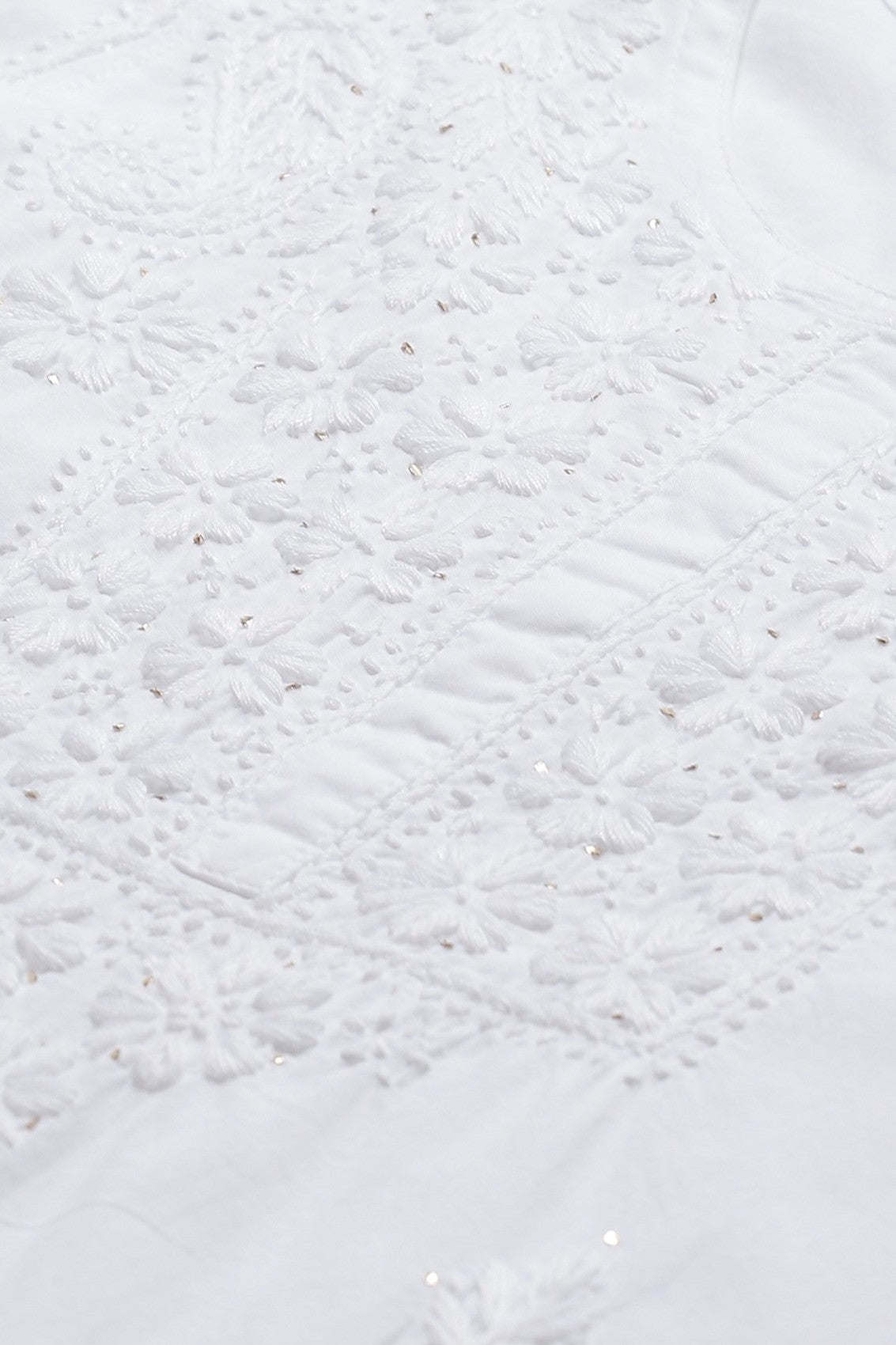 Ada Hand Embroidered White Cotton Lucknowi Chikankari Kurti With Muqaish Work A100594