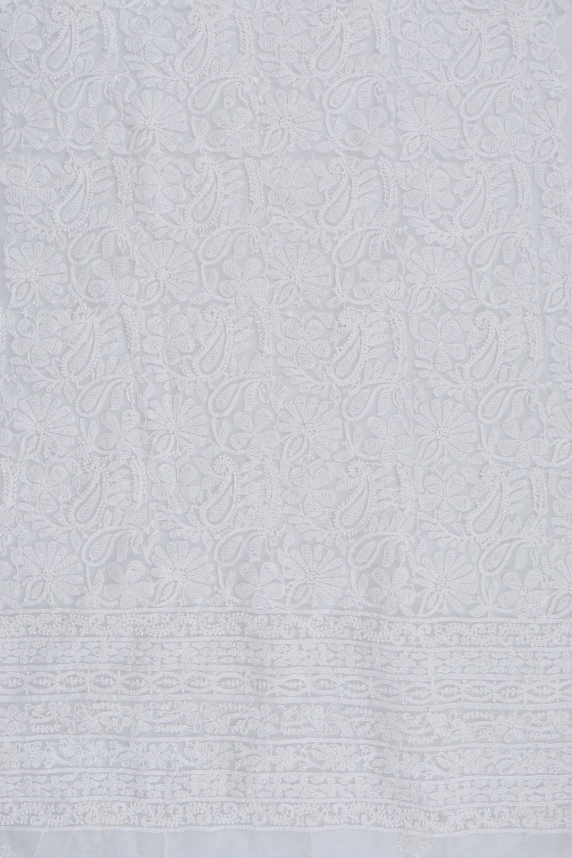 Ada Hand Embroidered White Organza Lucknowi Chikankari Saree With Blouse 01A274143
