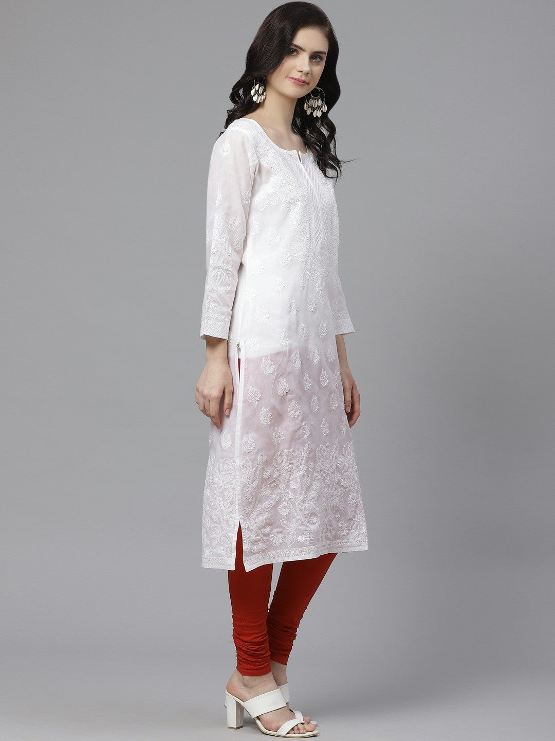 Ada Hand Embroidered White Cotton Lucknowi Chikankari Straight Kurta With Churidar Set A100550
