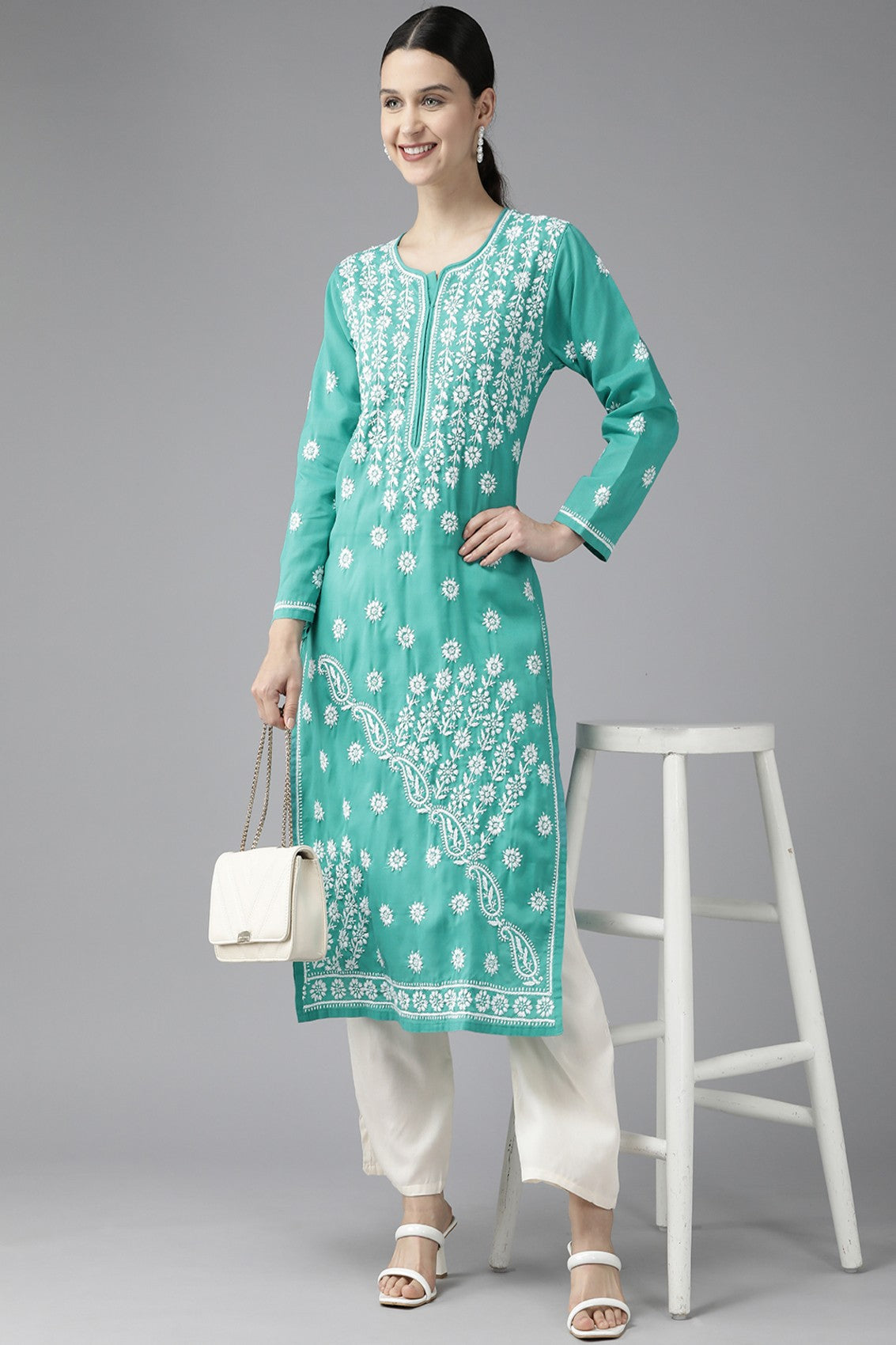 Ada Hand Embroidered Rama Green Cotton Lucknowi Chikankari Straight Kurta A411416