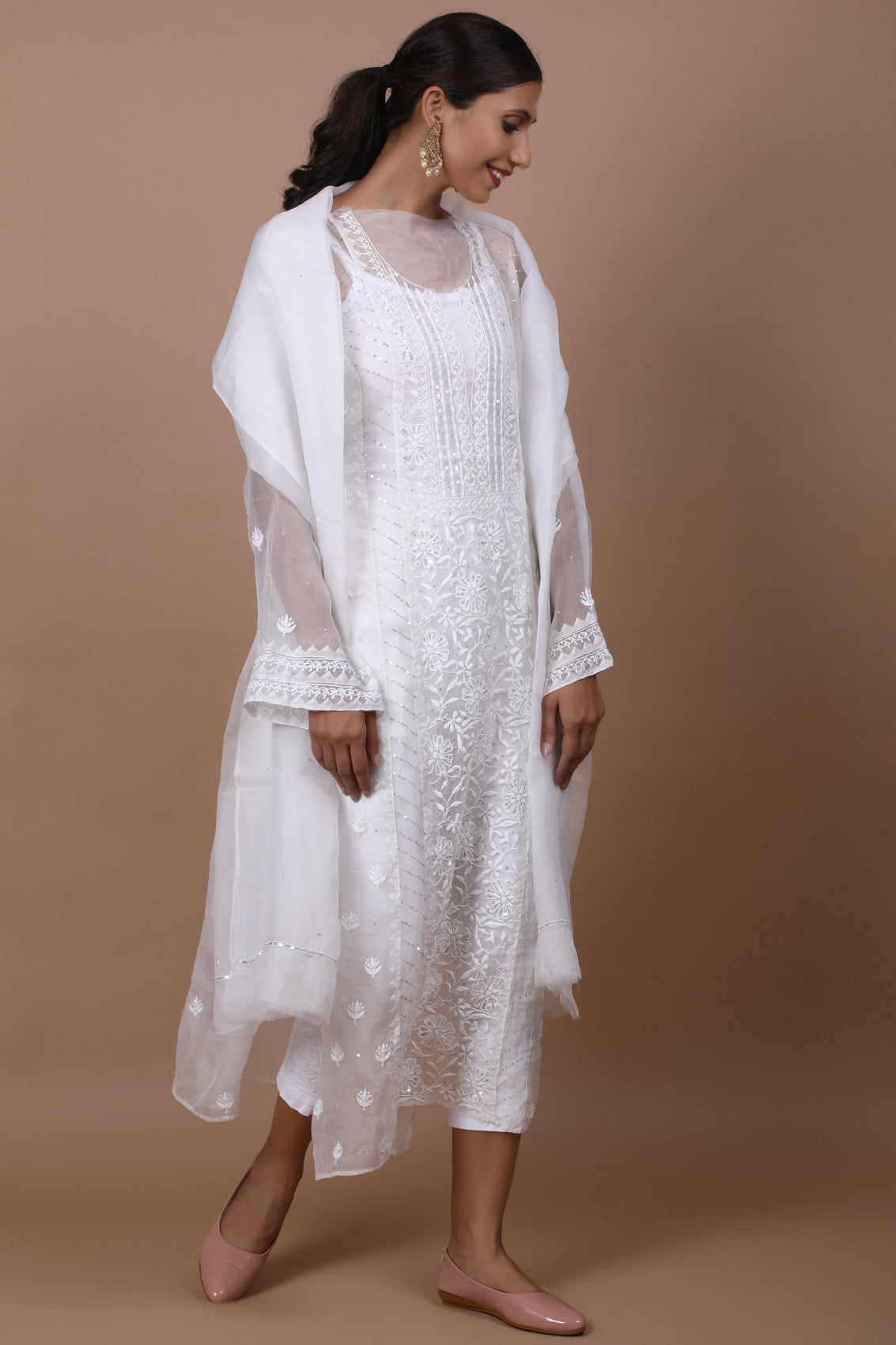 Ada Hand Embroidered White Organza Lucknowi Chikankari Semi-stitched Kurta Dupatta Set With Pearl Work 01A124720