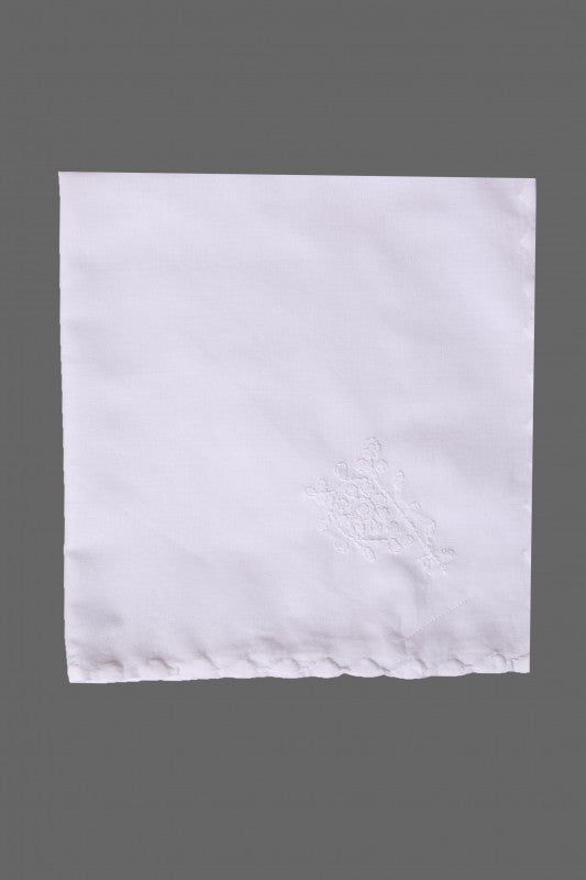 Ada Hand Embroidered White Cotton Lucknowi Chikankari Dining Table Runner Set A62406
