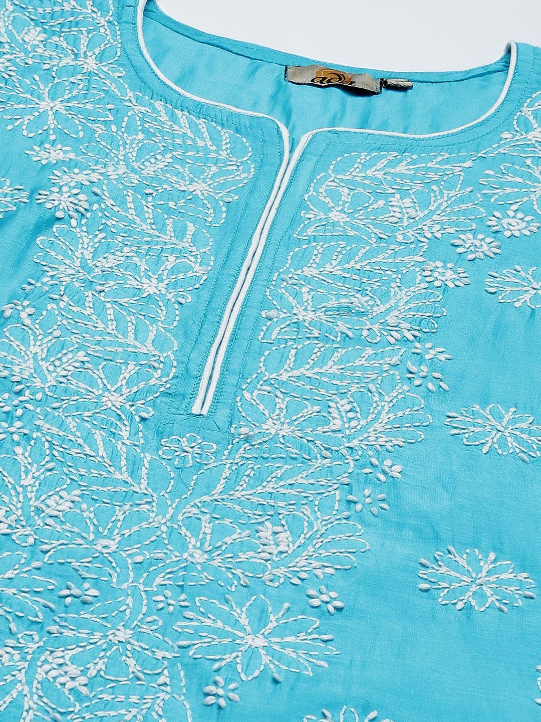 Ada Hand Embroidered Blue Chanderi Lucknowi Chikan Straight Kurta A411342