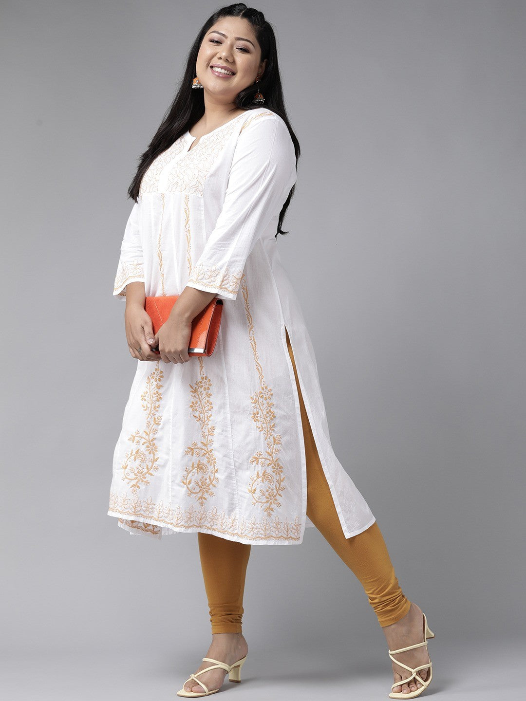 Ada Hand Embroidered White Cotton A Line Lucknowi Chikankari Straight Kurta A100205