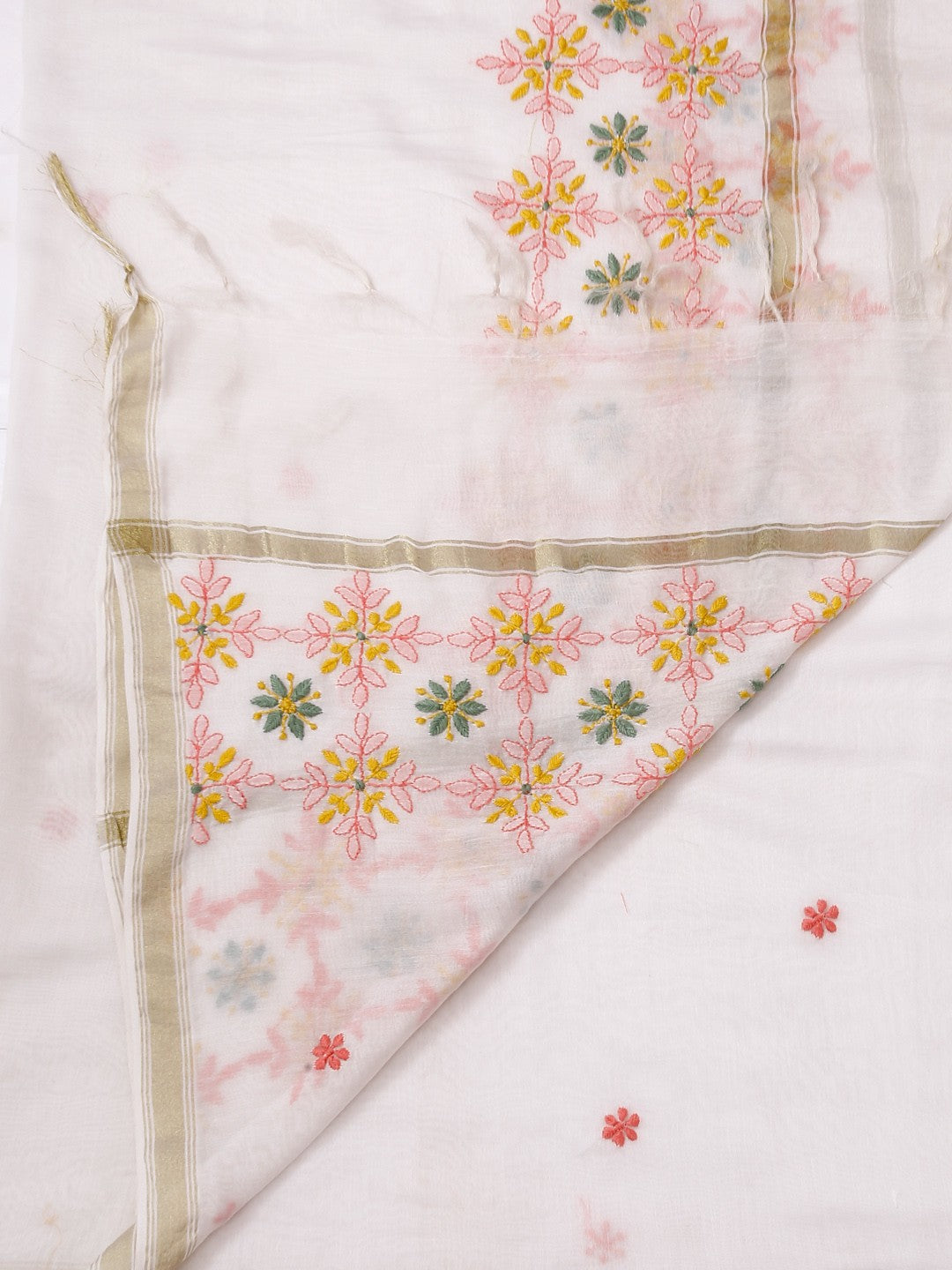 Ada Hand Embroidered White Chanderi Lucknowi Chikankari Dupatta A470788