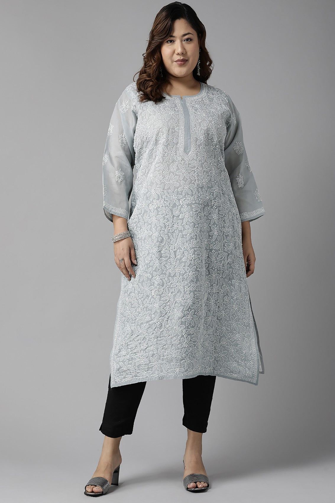Ada Hand Embroidered Grey Cotton Lucknowi Chikankari Straight Kurta A411386