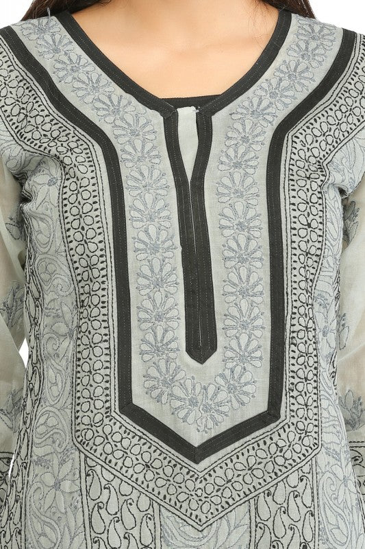 Ada Hand Embroidered Grey Cotton Lucknowi Chikankari Straight Kurta A273511