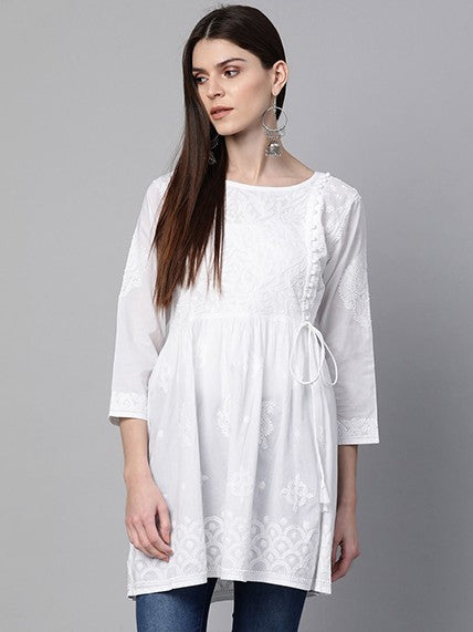Ada Hand Embroidered White Cotton Lucknowi Chikankari Kurti A100427