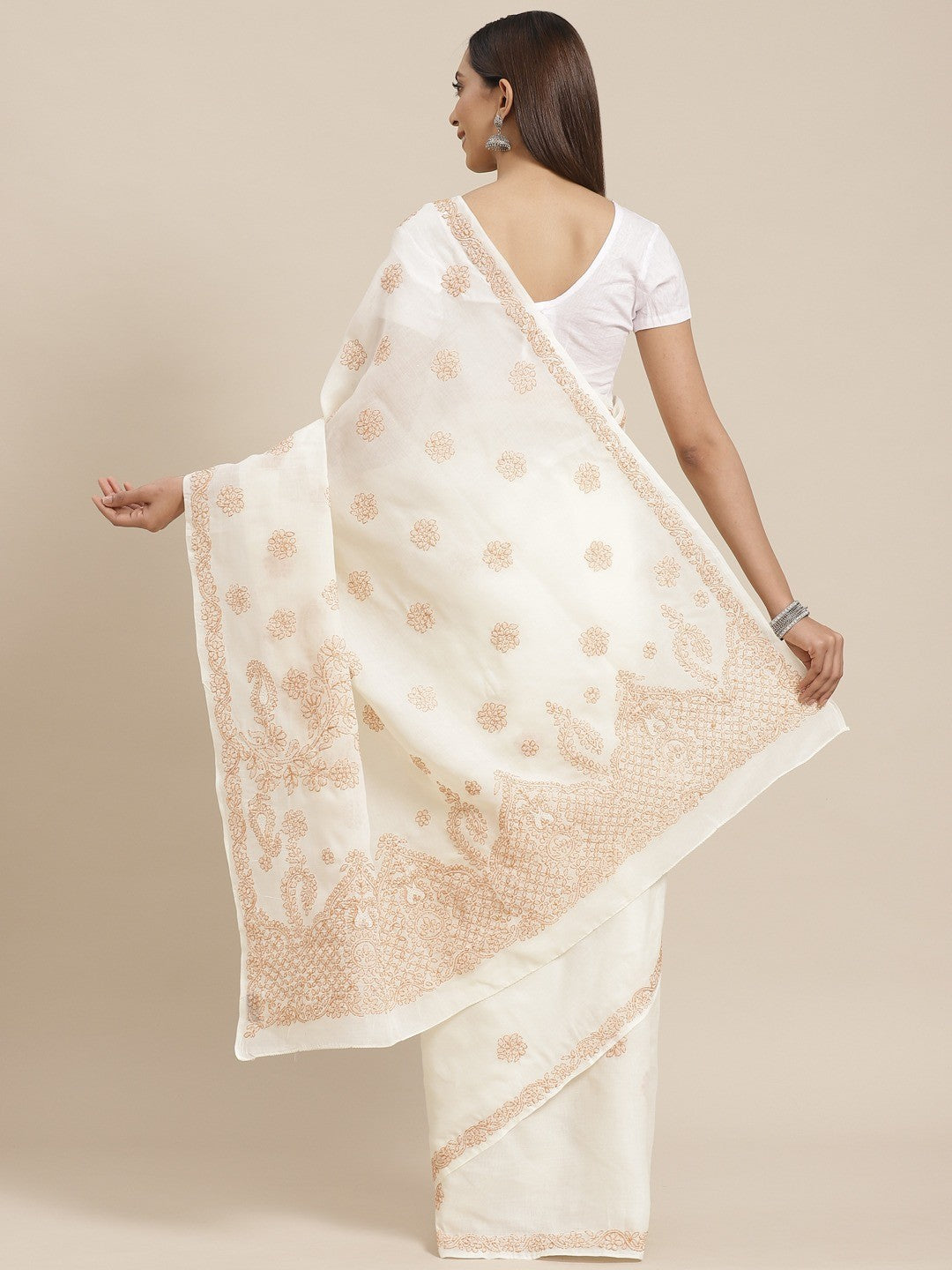Ada Hand Embroidered Cream Cotton Lucknow Chikan Saree With Blouse- A311156