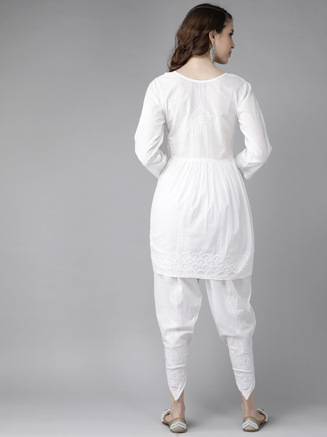Ada Hand Embroidered White Cotton Lucknowi Chikankari Kurta With Dhoti Set A811180
