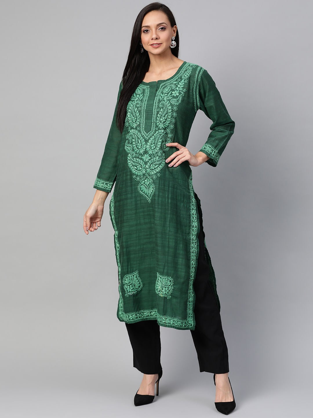 Ada Hand Embroidered Green Cotton Lucknow Chikan Kurta - A100437