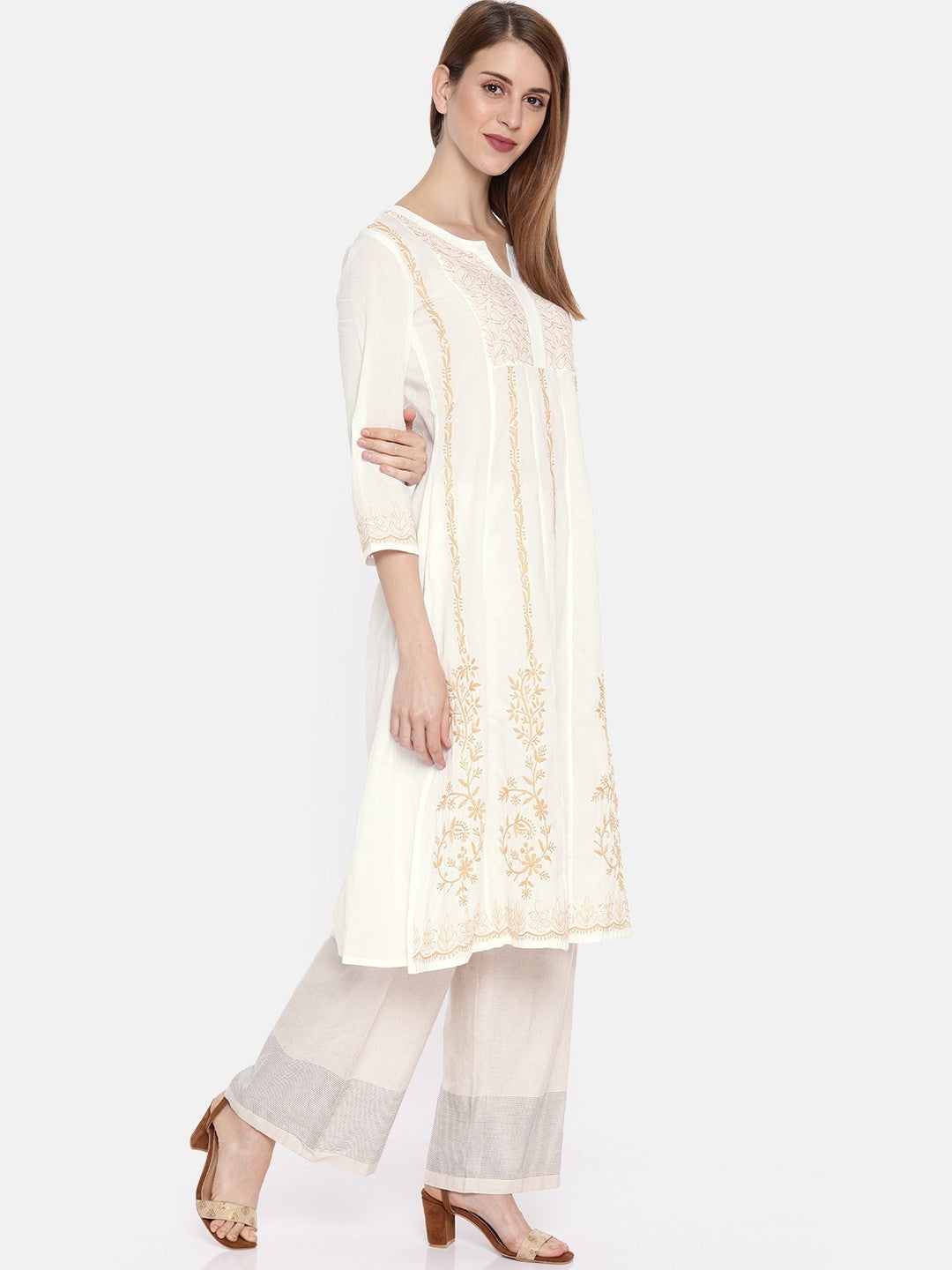 Ada Hand Embroidered White Cotton A Line Lucknowi Chikankari Straight Kurta A100205