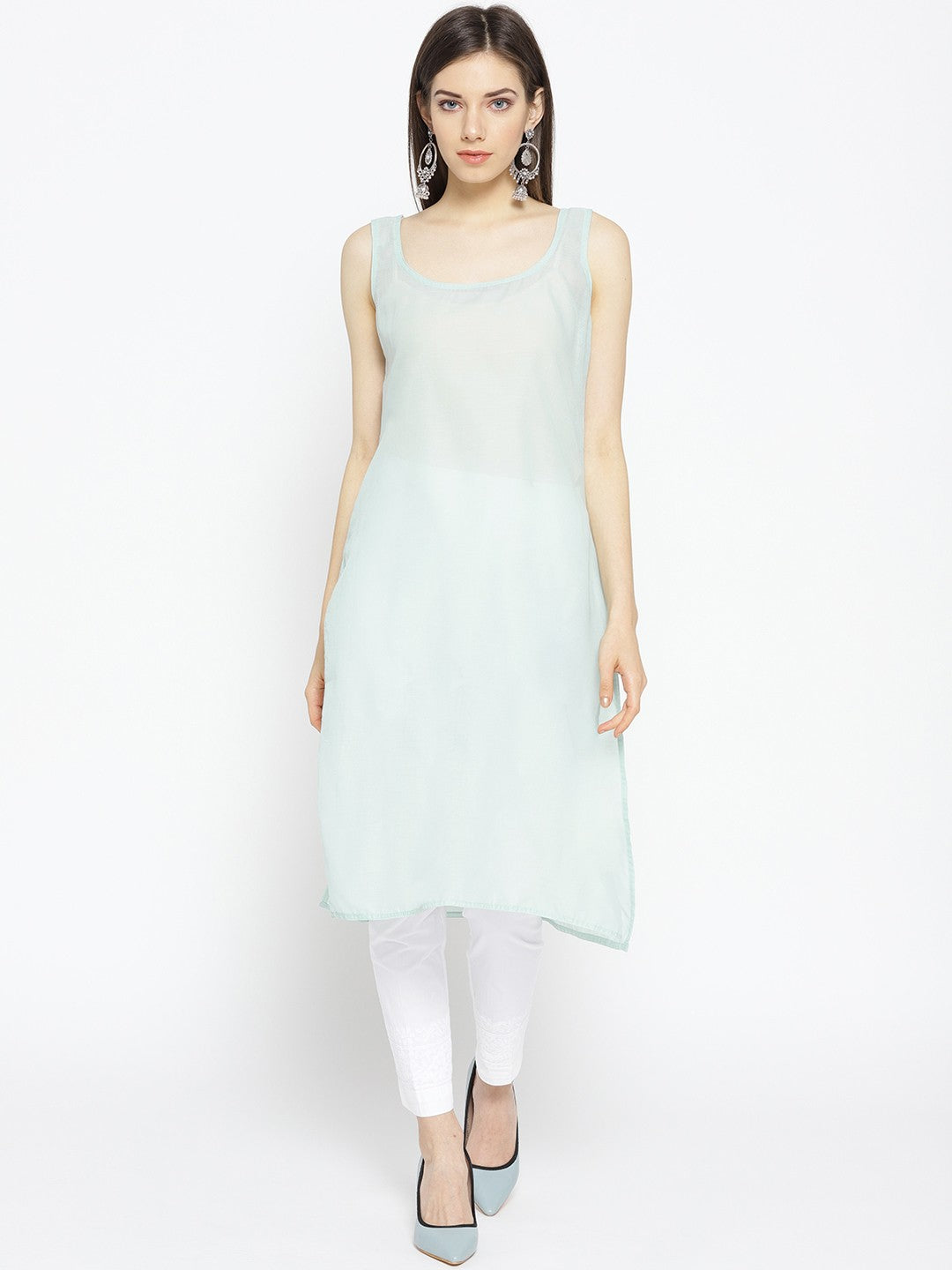 Ada Hand Embroidered Grey Faux Georgette Lucknowi Chikankari Kurta Set with Slip A100043