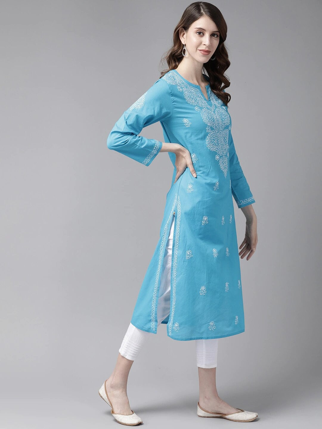 Ada Hand Embroidered Blue/White Cotton Lucknowi Chikankari Kurta Set A811190