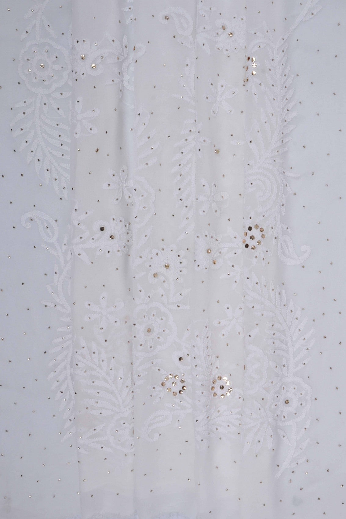 Ada Hand Embroidered White Georgette Lucknowi Chikankari Saree/Blouse With Muqaish Work 01A235479